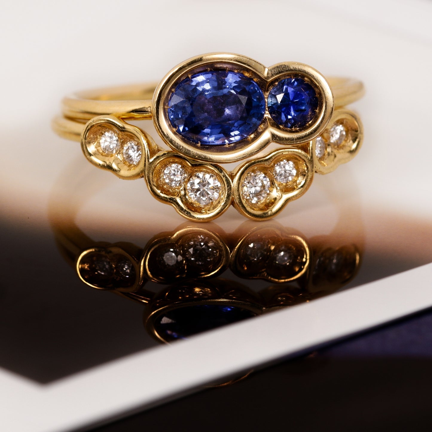 Blue Sapphire East-West Obi no.2 Ring